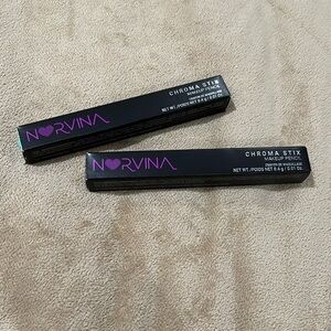 Norvina Chroma Stix makeup pencil bundle eye liner cat eye colorfull aqua black